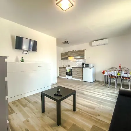 Feda Apartmanhaz